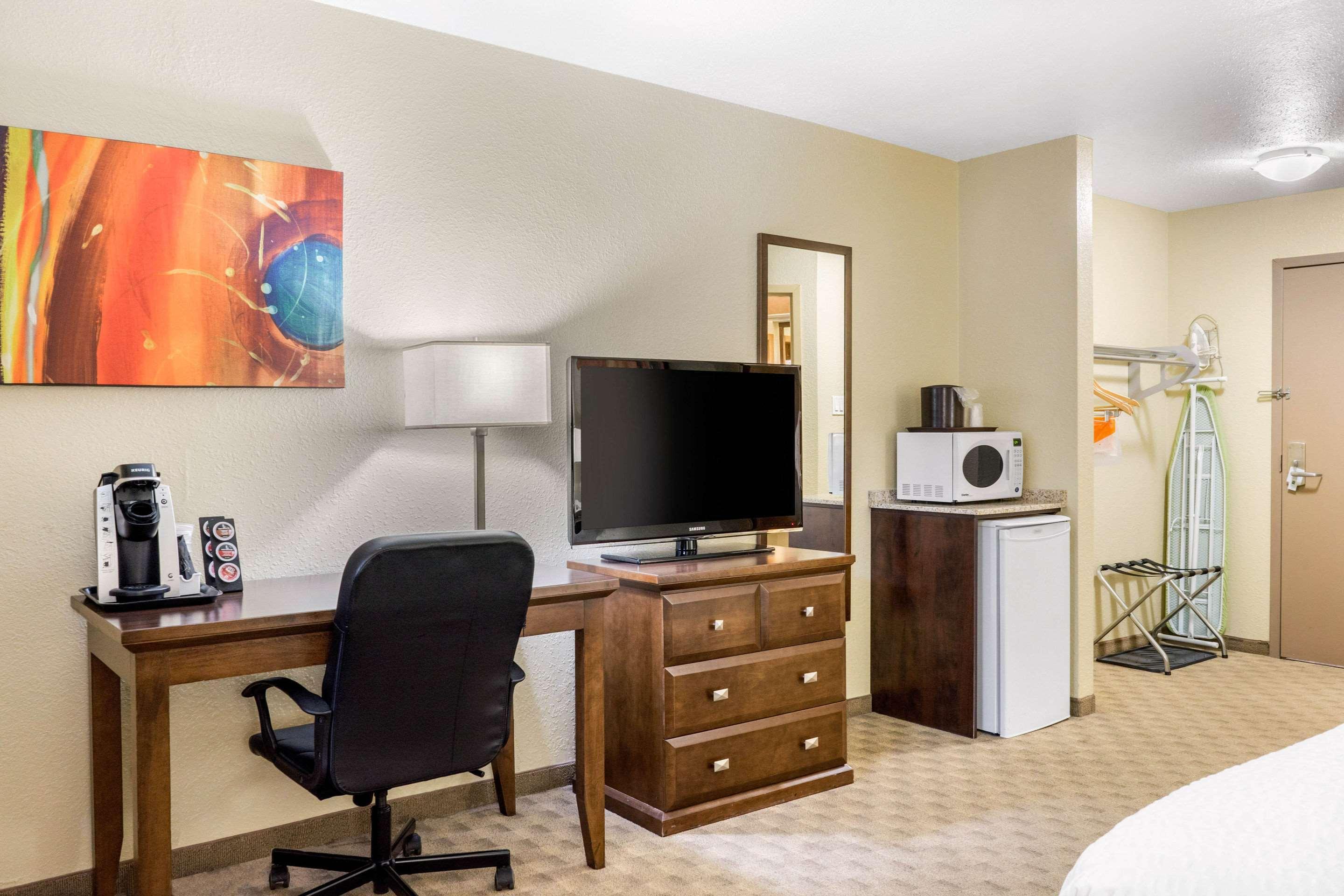 Quality Inn & Suites Winkler Exteriér fotografie