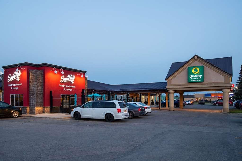 Quality Inn & Suites Winkler Exteriér fotografie